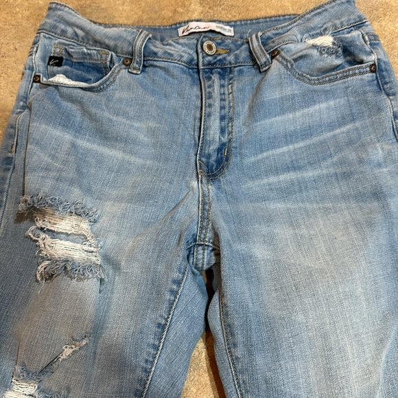 Women’s KanCan jeans size 28 inseam measures about 24” - Picture 3 of 8